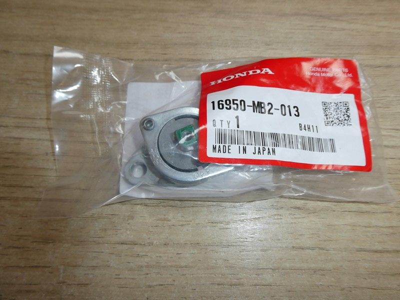 Robinet d'essence neuf Honda 750 VFR F 1988/1989 RC24