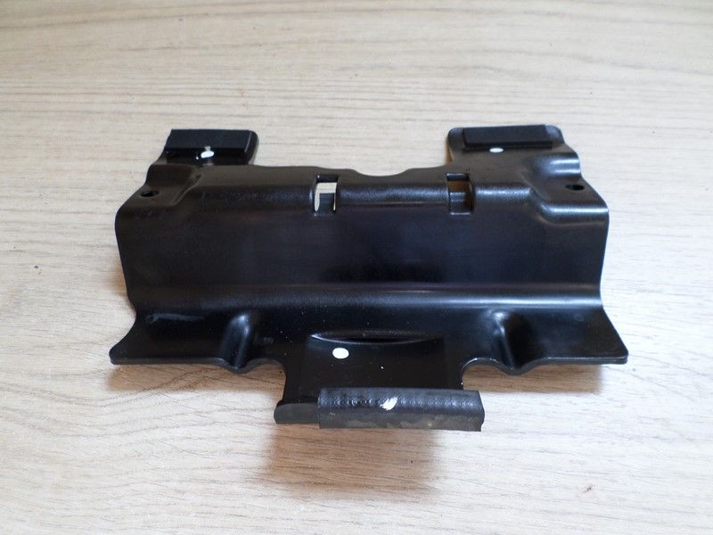 Cache poussière sur moteur Kawasaki ER6n ER650CCD 2009/2011