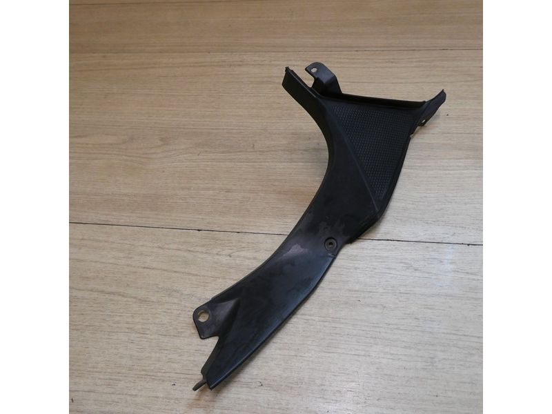 Habillage gauche de carénage Yamaha 125 YZF-R RE061 2008/2011