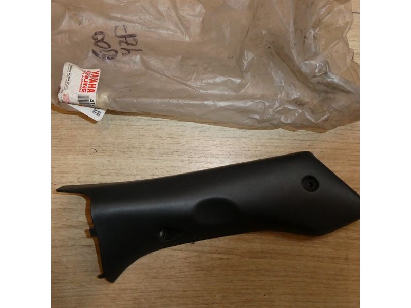 Garniture droite de tête de fourche Yamaha YZF 600 Thundercat 4TV 1996 à 2002