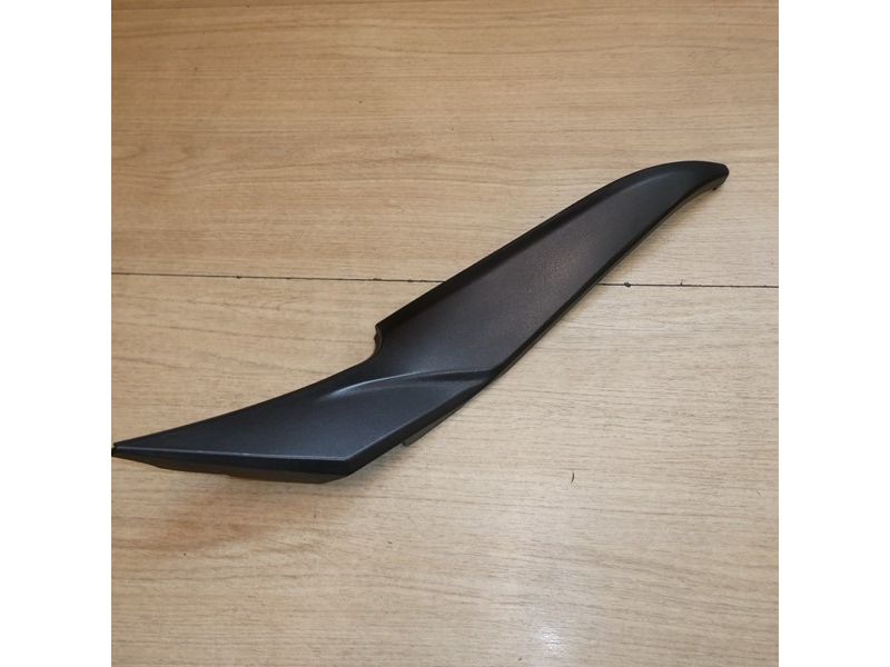 Cache réservoir droit Kawasaki ER6 N 2006 à 2008