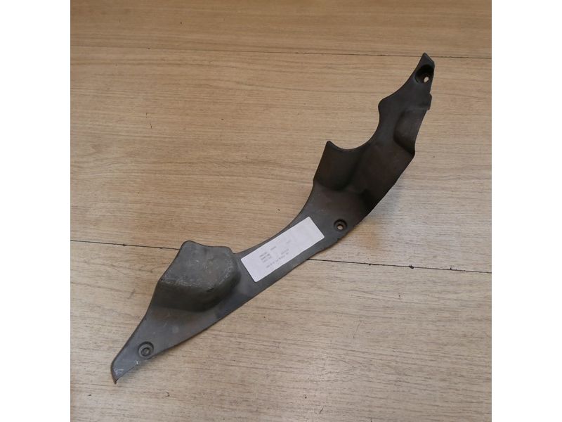 Garniture de carénage droit Kawasaki GPZ 600R ZX600A 1985 à 1986