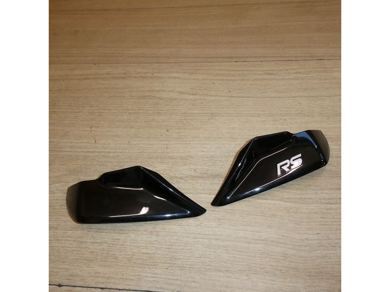 Jeu de 2 enjoliveurs de phares Triumph 1200 Speed Triple RS 2021 et après