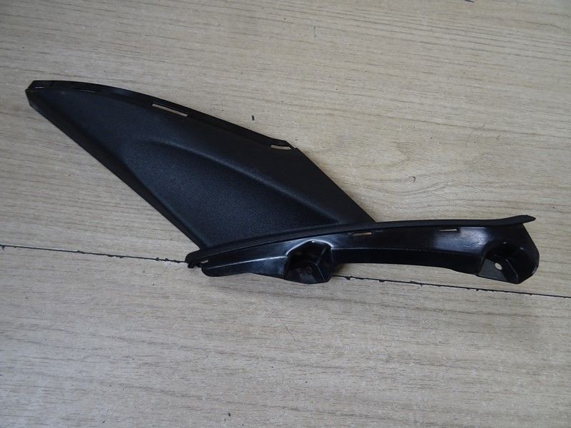Protège talon passager droit Suzuki 650 Burgman 2013/2018 (48172-26J)