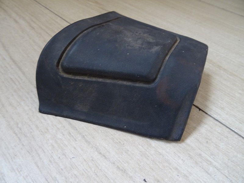 Garniture gauche de tête de fourche Honda 
CB 750 F2C Bol d'Or 1982 / 
CB 900 F Bol d'Or type SC01 1979/1985