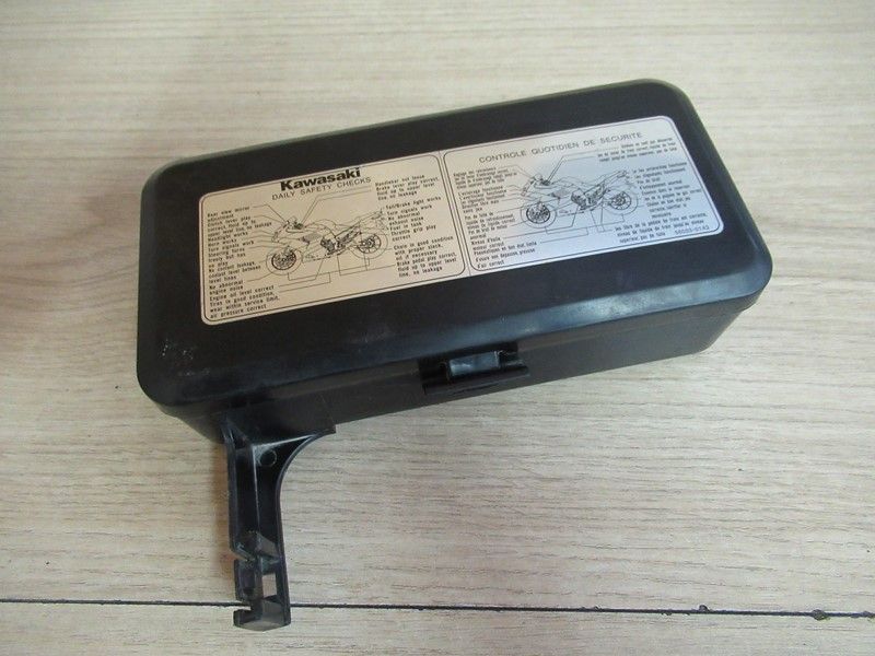 Boîte à outils Kawasaki ZZR 1400 2006-2011
