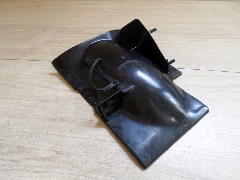 Garde boue arrière interne Yamaha SR 125 type 10F 1982/2000