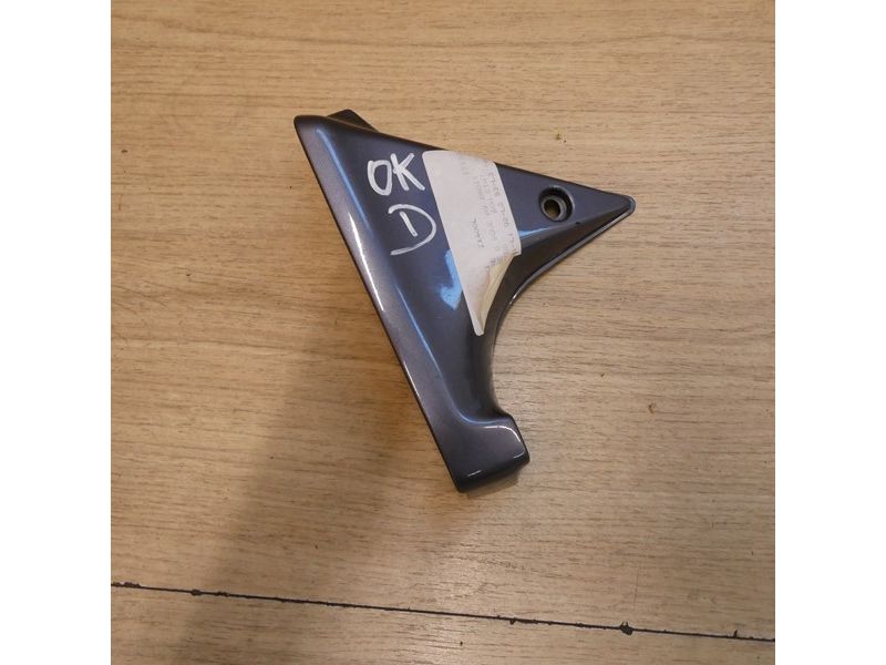 Joue droite de garde boue avant Kawasaki ZXR400 ZX400L 1991 à 1993