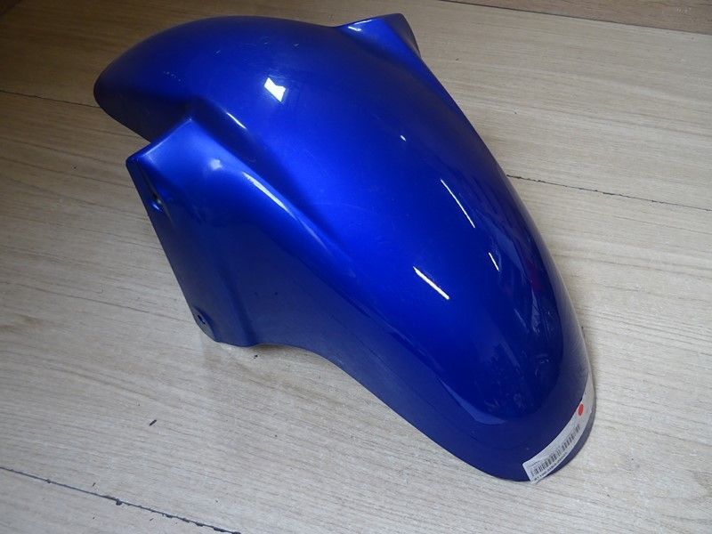 Garde boue avant Honda 
800 VFR FI type RC46A 1998/2001