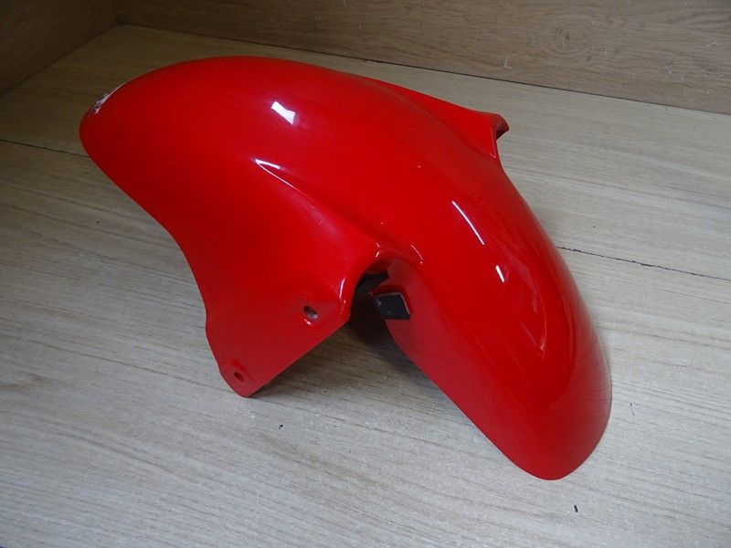 Garde boue avant Honda 
800 VFR FI type RC46A 1998/2001