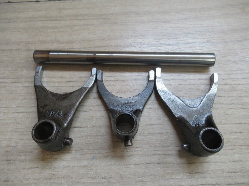 Jeu de trois fourchettes de sélection HONDA GL 1500 F6C Valkyrie SC34 1997/2002