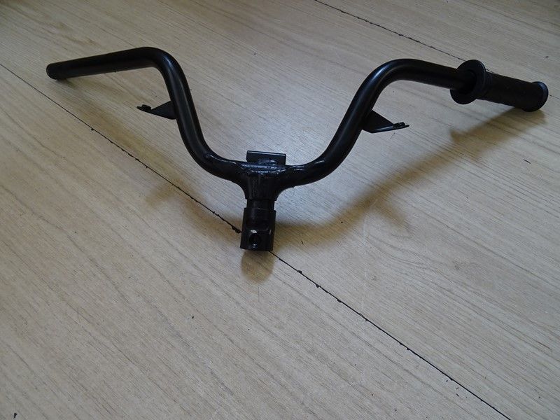 guidon Suzuki UH 125 Burgman 2007/2013
