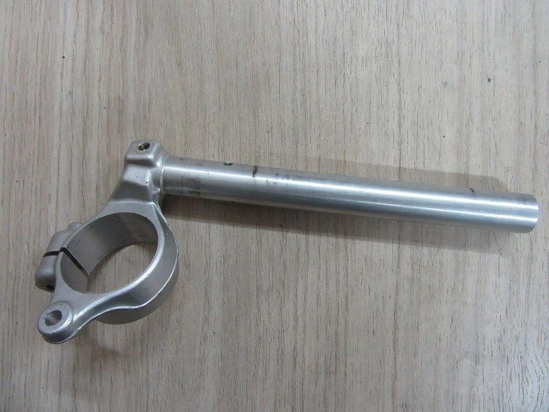 Guidon droit Suzuki 750 GSXR SRAD 1996-1999