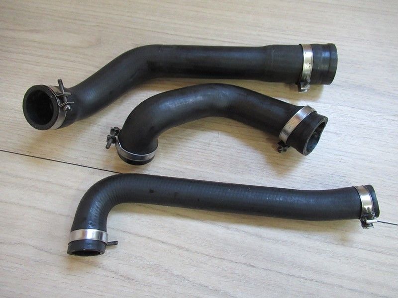 Lot de 3 durites d'eau BMW K 100 K589 1982-1991