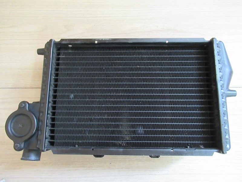 Radiateur d'eau BMW K 75 K569, K 100 K589 1988-1996