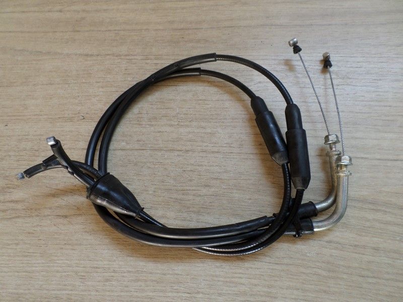 jeu de câbles de gaz DUCATI 1200 DIAVEL 2011/2014 type G100AA