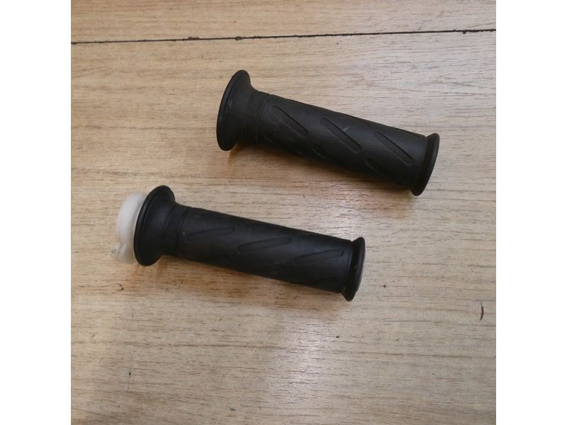 Jeu de poignées de guidon Suzuki GSXF 750 1998/2006 JS1AK