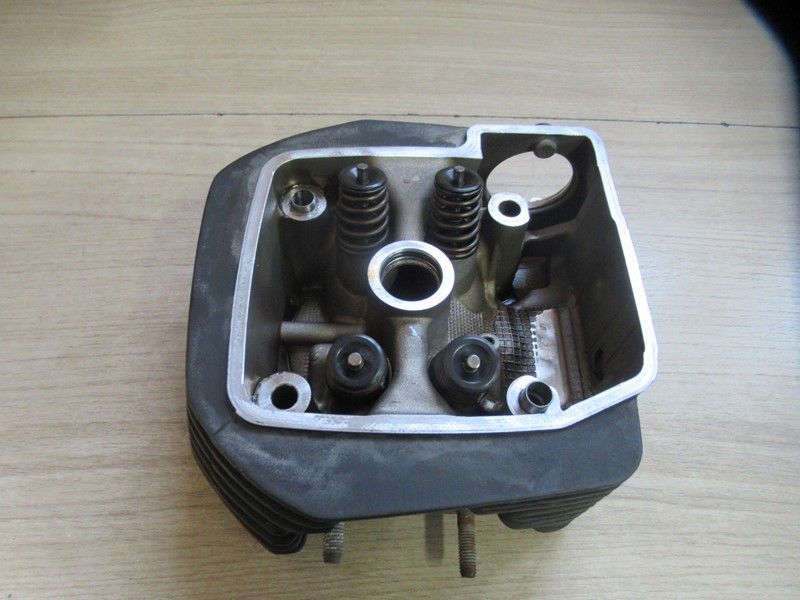 Culasse droite 872529 MOTO GUZZI 1200 GRISO 8V  LSE 2007/2013