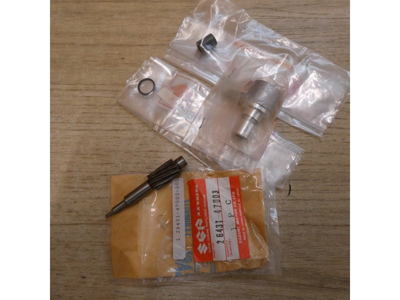 Mécanisme d'entrainement de compte tours Suzuki GS 650 L Chopper 1981 à 1983