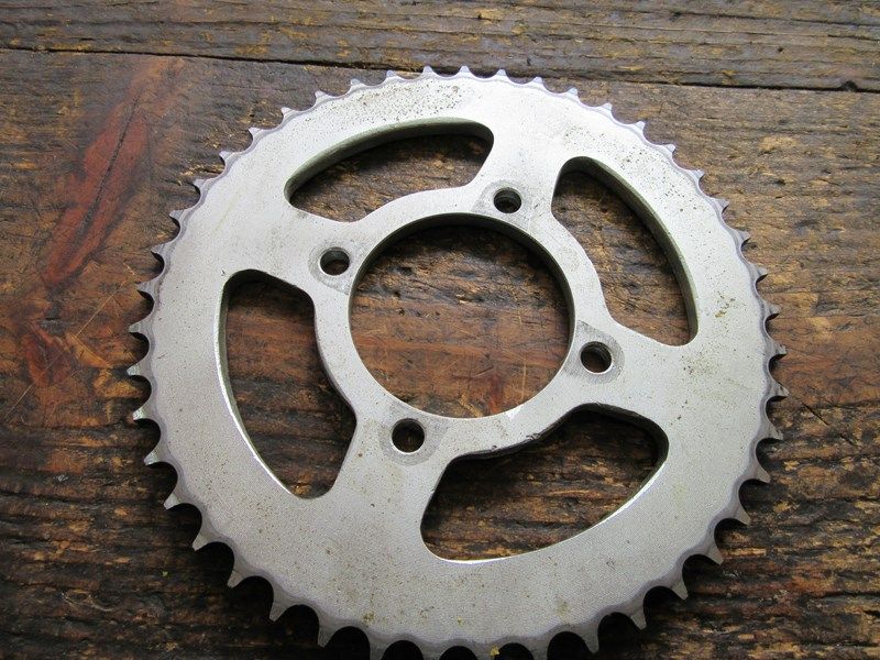 Couronne Yamaha 125 YBR 2005/2006
