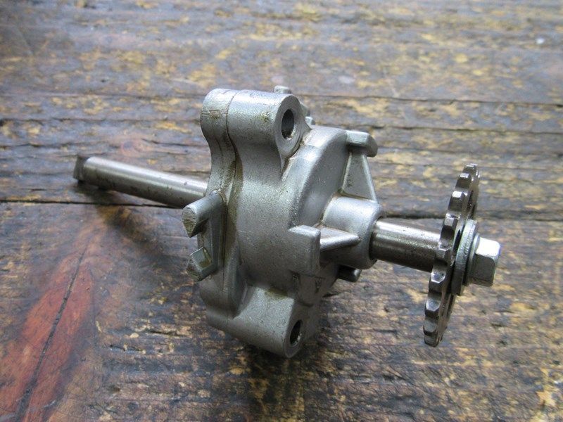 Pompe à huile Honda CB 500 1996/2003 (PC32)