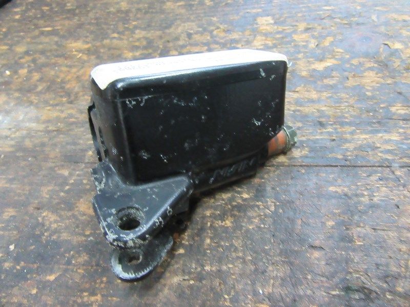 Maitre cylindre de frein avant Honda CBR 1000 F SC21