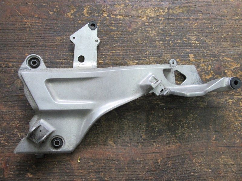 Platine gauche Honda ST 1100 Pan European