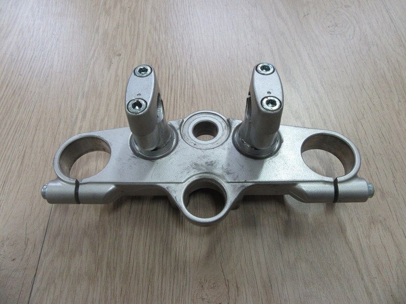 Té supérieur Suzuki GSF 1200 Bandit 2001/2005
