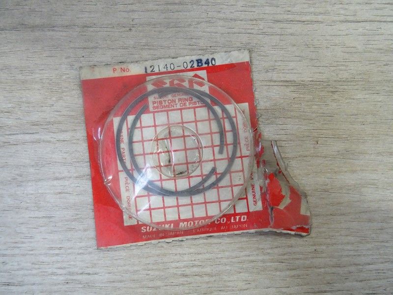 Jeu de segments Suzuki 80 RM 1986/1989 (12140-02B40)