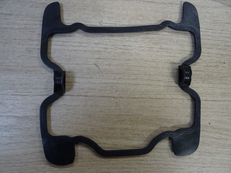 Joint de couvre culasse Triumph Bonneville et autres twins 900 et 1200 2017/- (T126002)