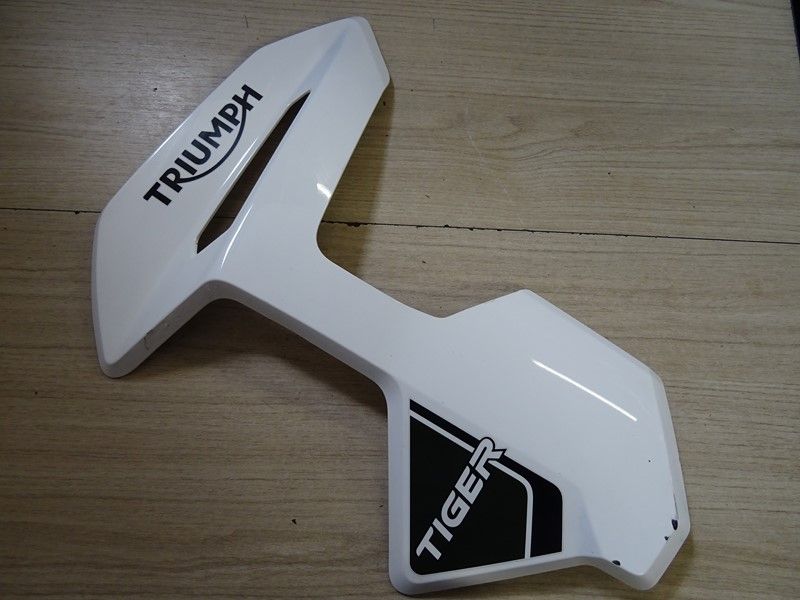 Carénage avant droit Triumph 1200 Tiger GT Explorer 2022/2023 (T2313059)