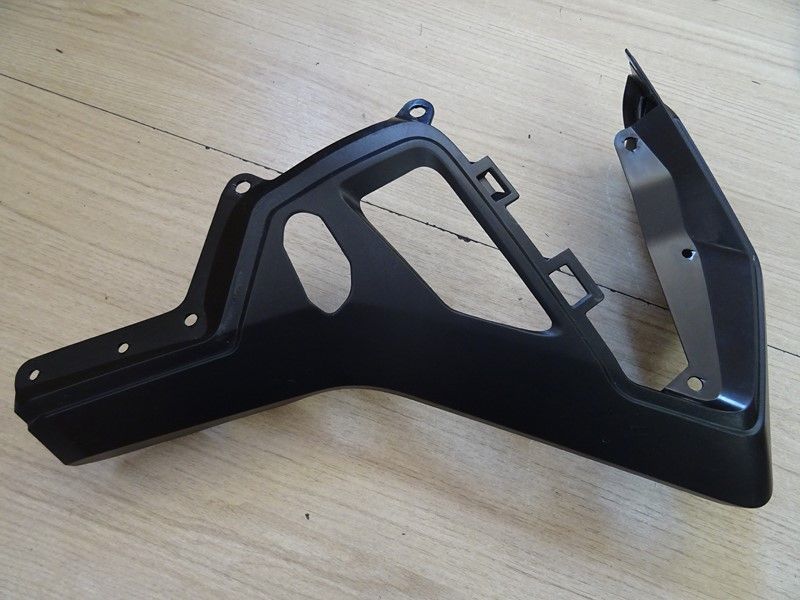 Carénage avant droit Triumph 1200 Tiger GT Explorer 2022/2023 (T2313063)