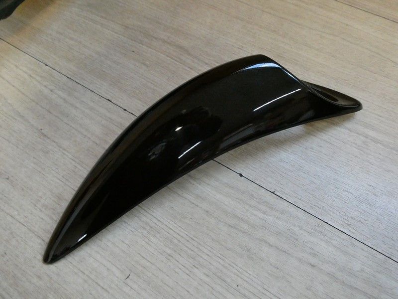 Carénage de clignotant arrière gauche Suzuki 1300 GSXR 2008/2013 CH135