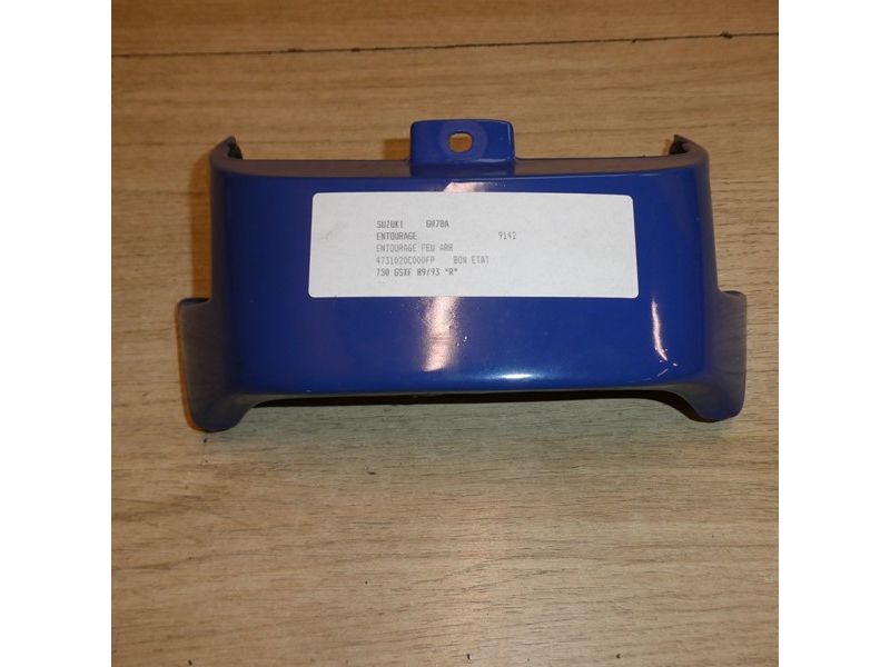 Entourage de feu arrière supérieur Suzuki GSX 750F GR78A 1989 à 1997