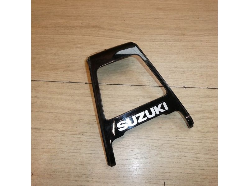 Entourage de feu arrière Suzuki GSXR 750 GR75A 1985 à 1987