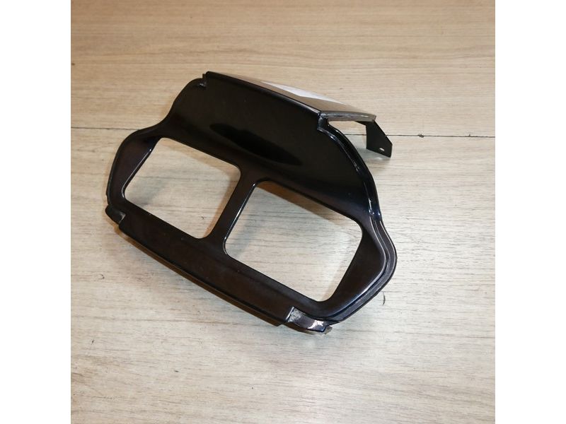 Entourage de feu arrière  Suzuki RG 125 NF13B 1992 à 1994