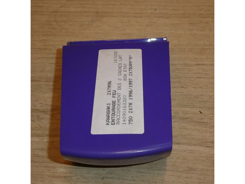 Dosseret raccord de coque arrière Kawasaki ZX7R 1996 à 2003 ZX750PP