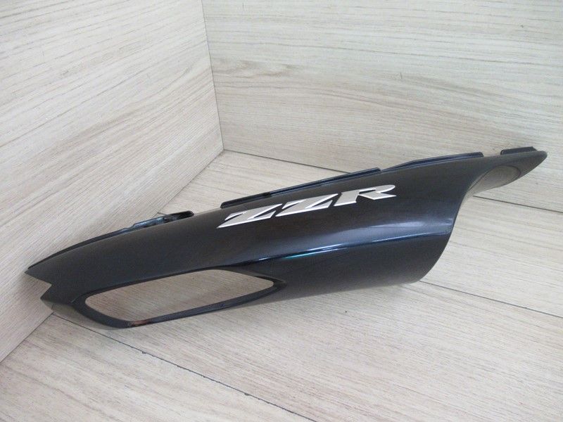 Cache latéral arrière droit Kawasaki ZZR 1400 2006-2011