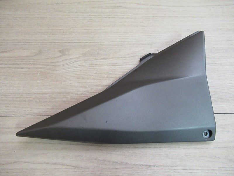 Cache latéral droit Kawasaki Z 750 2004-2005 (36001-0041)