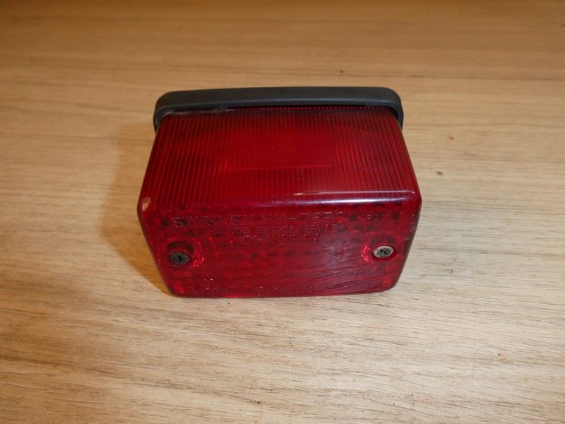 Feu arrière Honda 125 XLR JD16A 1993/1999