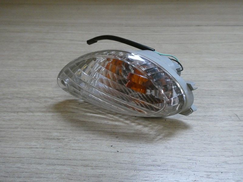Clignotant arrière droit Suzuki 1300 GSXR 2008/2013 CH135