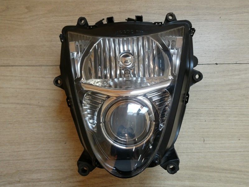 Optique phare avant Suzuki 1300 GSXR 2008/2013 CH135