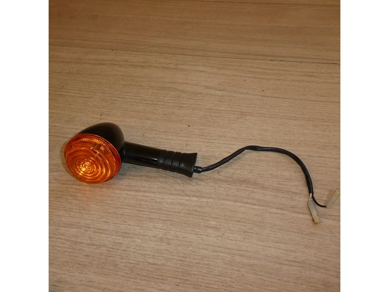 Clignotant arrière gauche Triumph 1200 Bonneville Bobber 2017 à 2019