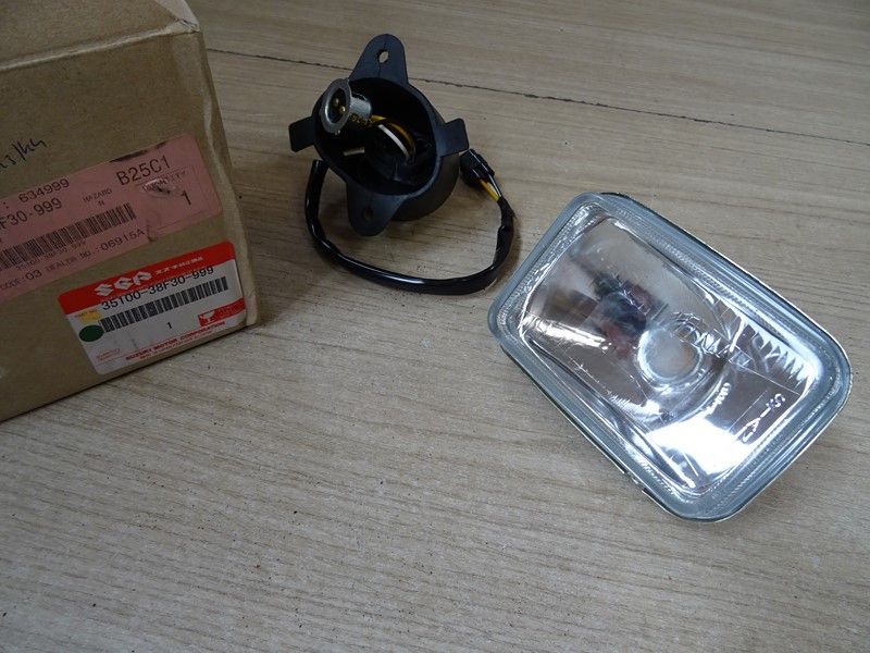 Phare optique avant Suzuki quad LT F400 K3-K4