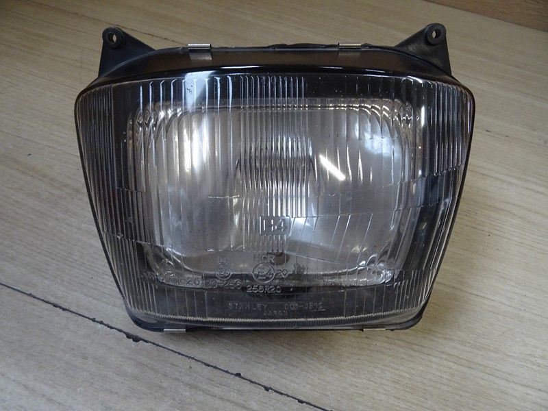 Optique phare avant Kawasaki 
GPZ 1000 RX type ZXT00A 1986/1988