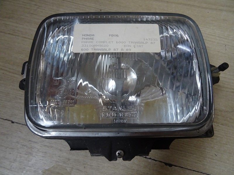 Optique phare avant Honda 
XLV 600 Transalp type PD06 1987/1990
