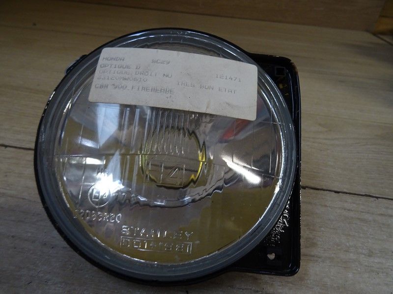 Optique phare avant droit Honda  900 CBR SC29 1992/1993