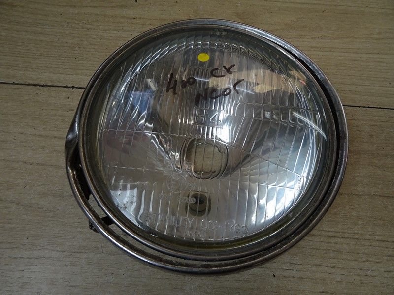 Optique phare avant Honda 
CX 400 type NC05 et NC06 1979/1982