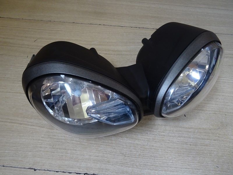 Bloc optique phare avant Triumph 765 Street Triple R,S,RS 2017/2019