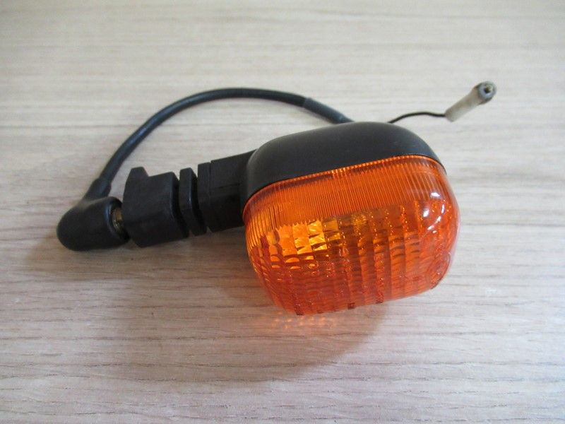 Clignotant avant gauche Triumph 955i RS 2000-2003
